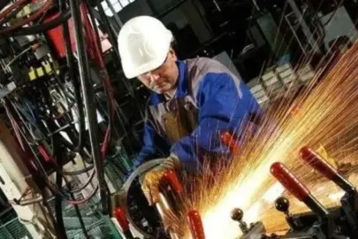 İmalatta daralma 28 aydır sürüyor