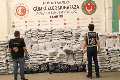 Kapıkule Gümrük Kapısı'nda 810 kilogram uyuşturucu ele geçirildi