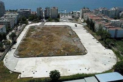Karşıyaka Zübeyde Hanım Stadı için süreç sürüyor