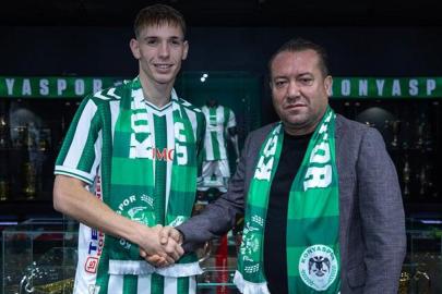 Konyaspor'a Macar orta saha