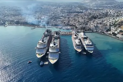 Kruvaziyer gemileri Türkiye'ye akın etti: En çok turist bu tatil beldesine geldi