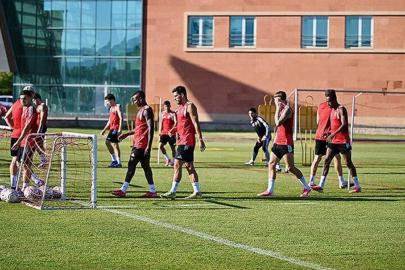 Lige 3'te 3 ile başlayan Kayserispor'da moraller yerinde