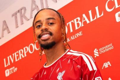Liverpool'dan Barcola'ya tarihi bonservis: İmzalar atıldı
