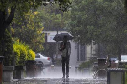 Meteoroloji'den 5 il için kuvvetli sağanak uyarısı
