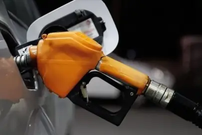 Motorinde kademeli ÖTV’yle 9 TL indirim