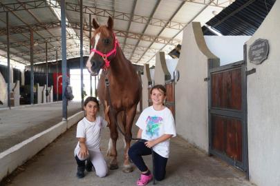 Seferihisar’dan milli takıma: Pony biniciliğinin yeni merkezi Turgut köyünde kuruldu