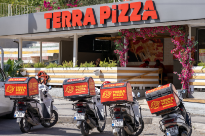 Terra Pizza İzmir Selçuk Outlet Park AVM’de Yeni Şubesini Açtı