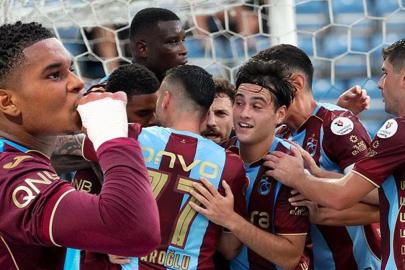 Trabzonspor'un yeni transferi Saviolo golle başladı! Takımını öne geçirdi