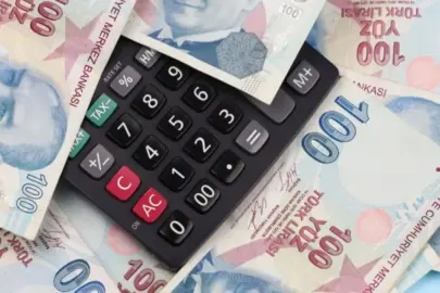 Türk lirasıyla dış ticarette önemli atak: 900 milyar lirayı aştı