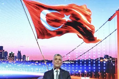 Türkiye'nin ihracatında rekor rakam! Bakan Bolat: 7 ayda milyarlarca doları aştı