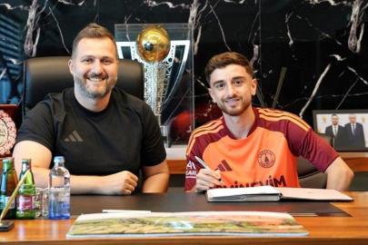 Ümraniyespor'dan iki takviye; Mustafa Arda Kartal ve Tunahan Taşçı