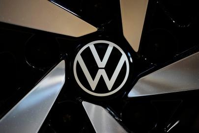 Volkswagen’in büyük ortakları rekabet gücünü artıracak acil adımlar istedi