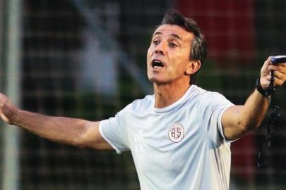 Antalyaspor'da Bülent Korkmaz dönemi resmen sona erdi