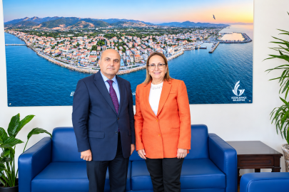 Ayşe Akın'dan Güzelbahçe Mesajı: “Zor Günleri Dayanışmayla Aşacağız"