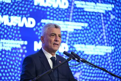 Bakan Bolat'tan 'ticaret savaşları' mesajı: Bölgesel işbirliği blokları kuruyoruz