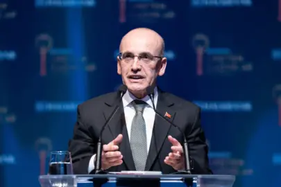 Bakan Şimşek'ten kur rejimi ve enflasyon açıklaması: Spekülasyonların dayanağı yok