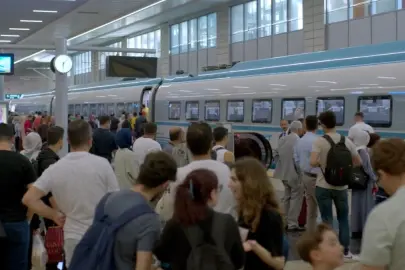 Bakan Uraloğlu duyurdu: Tren bileti bulamayanlar dikkat! TCDD'den "yer açıldı" bildirimi