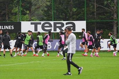 Beşiktaş-Marsilya maçı öncesi Trossard gelişmesi!