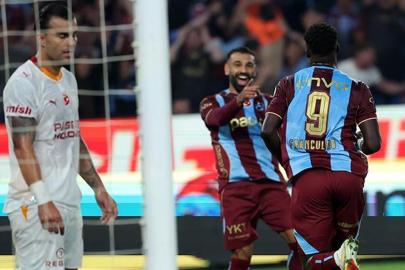CANLI | Trabzonspor'dan Reis'le rüya başlangıç! Aslan, farklı mağlup... (ÖZET) Trabzonspor - Galatasaray maç sonucu 4-0