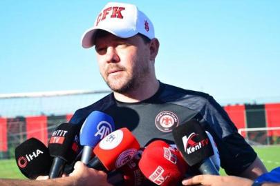 Çorum FK Teknik Direktörü Uğur Uçar: Samsun'da deplasmanındaki ilk 3 puan için sahaya çıkacağız