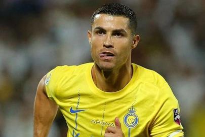 Cristiano Ronaldo'dan tarihi hamle! Al-Nassr'ı satın alıyor