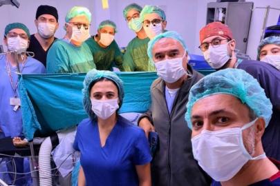 Ege Üniversitesinde 12 saatte iki ayrı organ nakli yapıldı