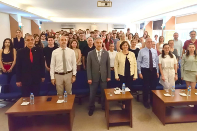 EÜ Eczacılık Fakültesi 2026- 2027 Eğitim-Öğretim Yılı “Oryantasyon Programı” düzenledi