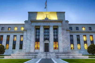 FED, 3 yıl sonra faiz artırdı: Trump'a seçtiği isimden ters köşe: "Hemen düşürün"