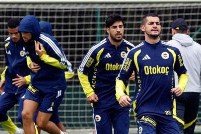 Fenerbahçe günü çift antrenmanla tamamladı