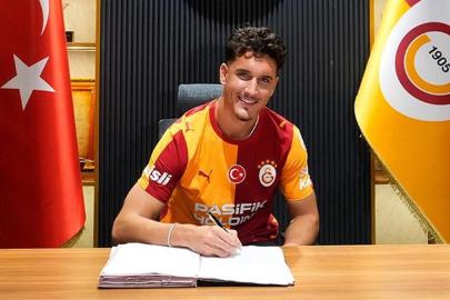 Galatasaray, Deniz Gül transferini resmen duyurdu! KAP'a bildirildi, işte maaşı ve ödenecek bonservis...