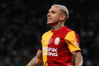 Galatasaray'da Şampiyonlar Ligi'nin ilk golü Torreira'dan! Kariyerinde bir ilk