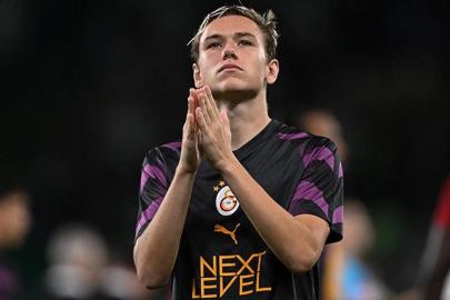 Galatasaraylı Batrakov'dan iddialı sözler: Her şey benim elimde!