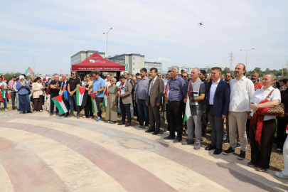 Gazze’deki Öğrenci ve Akademisyenlerin Sesleri İKÇÜ Kampüsünden Yükseldi