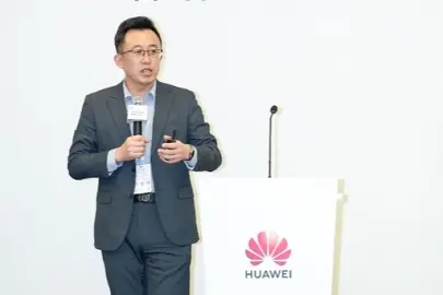 Huawei, sürükleyici deneyimler ve akıllı hizmetler sunan yenilikçi, sürükleyici Telepresence çözümünü tanıttı