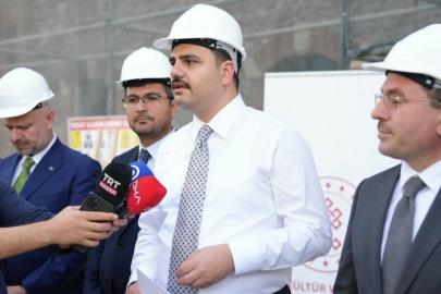 İnan'dan Özgür Özel'e Çağrı: “İzmir'e Karşı Bir Sorumluluğu Varsa Gelsinler, Buradaki Çalışmayı İncelesinler”
