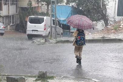 İstanbul'da sağanak geçişleri etkili oluyor