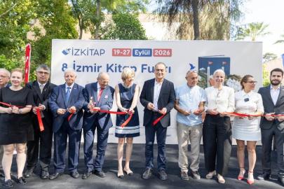İZKİTAP 8. İzmir Kitap Fuarı kapılarını açtı