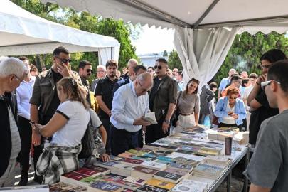 İZKİTAP’ta son gün Kültürpark’ta kitap ve yazar buluşmaları sürüyor