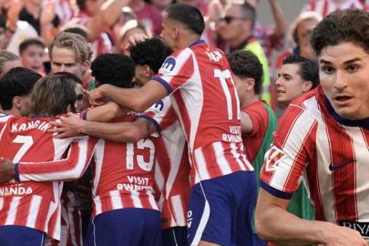 (ÖZET) Atletico Madrid ikinci yarı açıldı! Madrid derbisinde 2 golle kazandı | Atletico Madrid - Real Madrid maç sonucu: 2-1