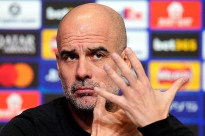 Pep Guardiola'dan Manchester City'e destek: Birlikte atlatacağız