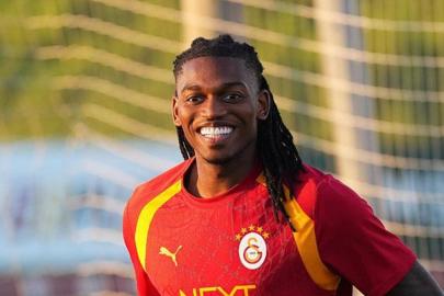 Rafael Leao ilk idmanına çıktı