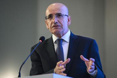 Şimşek: Piyasa bozucu işlemlere karışanlara yönelik hukuki süreç sürüyor