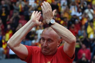 Stoilov Göztepe tarihine geçti