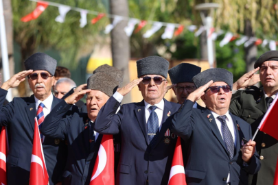 URLA’NIN KURTULUŞUNUN 104. YIL DÖNÜMÜ TÖRENLE KUTLANDI