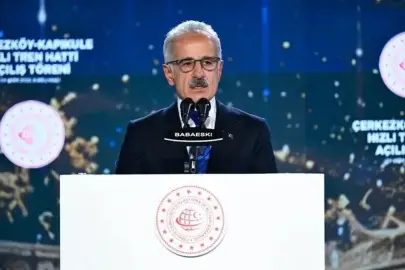 3 şehir daha YHT ile buluştu! Bakan Uraloğlu 2028 hedefini açıkladı