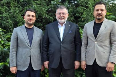 AK Parti İzmir'de görev değişimi: Safa Narlı görevi Emre Nasır'a devretti