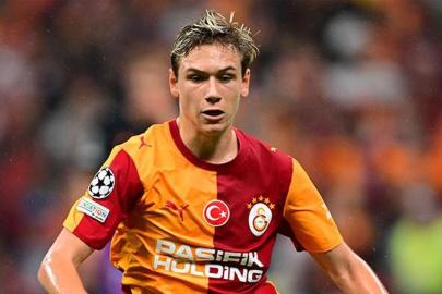 Aleksey Batrakov, ilk golünü Barcelona’ya karşı attı