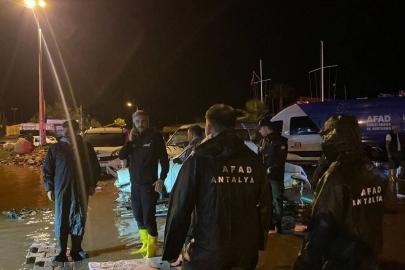 Antalya'da mahsur kalan 22 kişi güvenli alanlara tahliye edildi