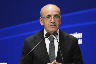 Bakan Şimşek: Dezenflasyon süreci, savaş etkisiyle yavaşlasa da mücadeleden vazgeçmedik