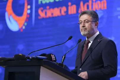 Bakan Yumaklı'dan Dünya Gıda Günü mesajı: Gıdayı korumak geleceğe sahip çıkmaktır